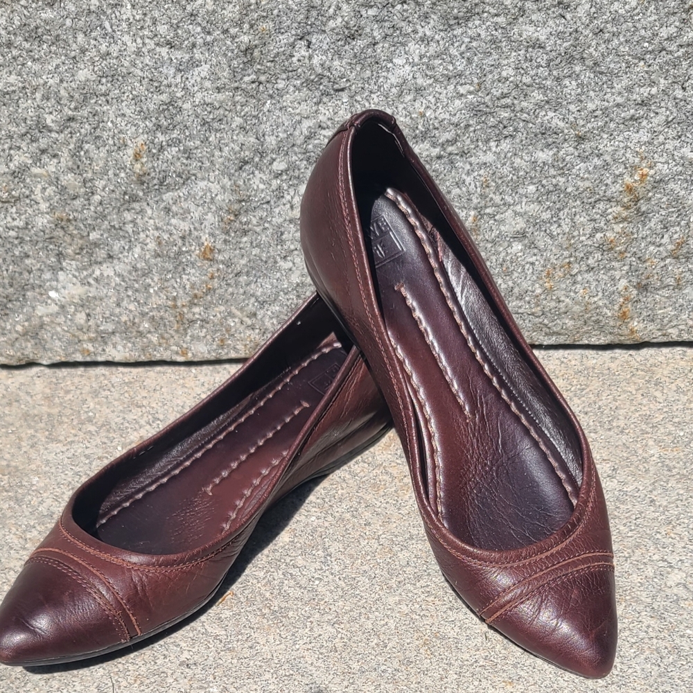Frye leather flats